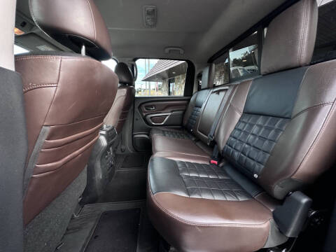 2018 Nissan Titan XD Platinum Reserve