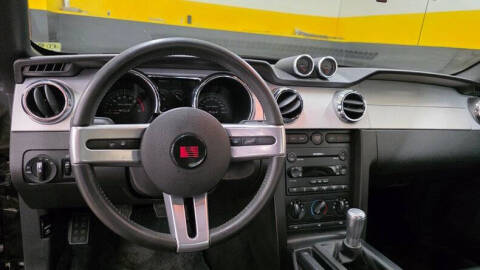 2005 Ford Mustang