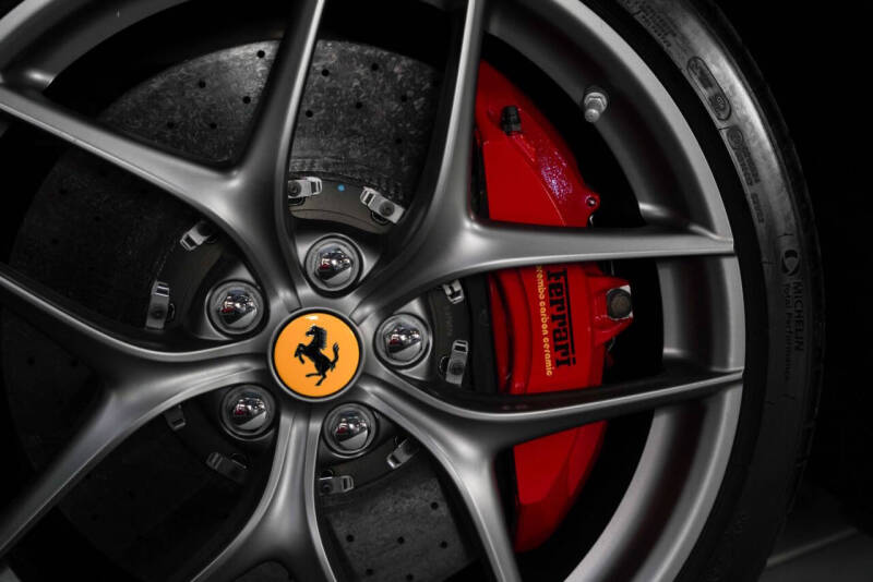 2016 Ferrari F12berlinetta