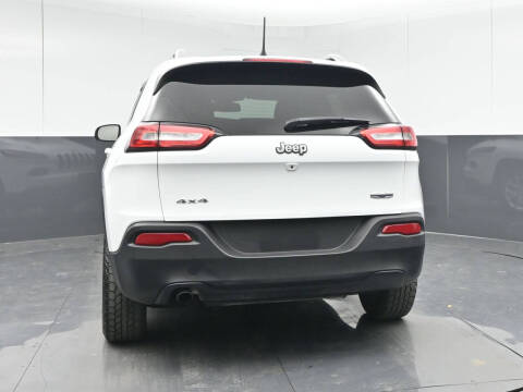 2018 Jeep Cherokee Latitude Plus