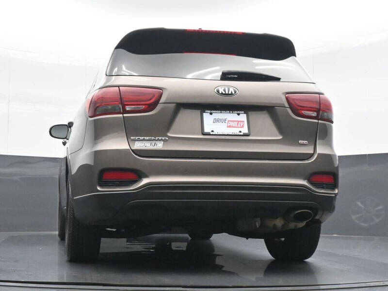 2019 Kia Sorento LX