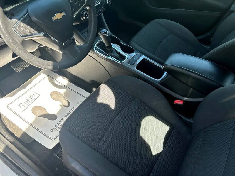 2017 Chevrolet Cruze LT Auto