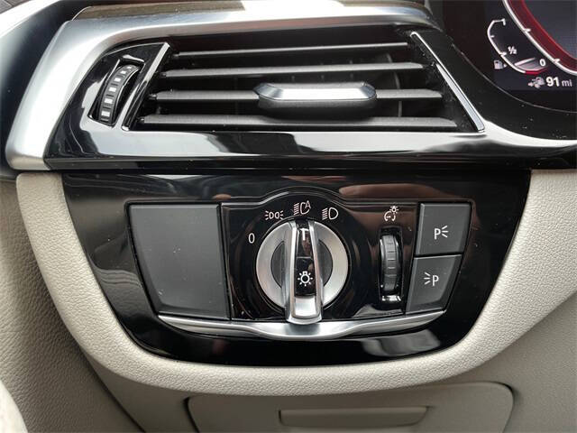 2022 BMW 5 Series 530e