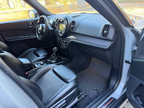 2017 MINI Countryman Cooper