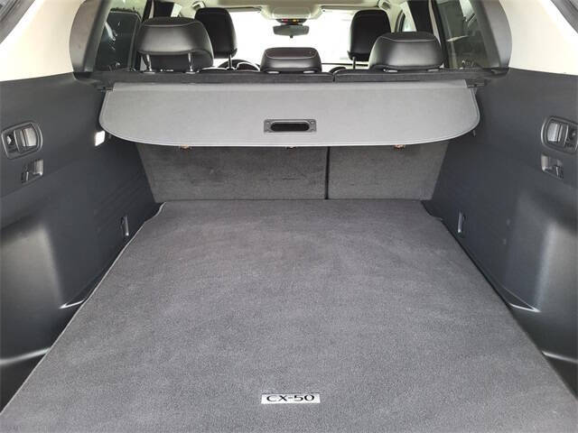 2023 Mazda CX-50 2.5 S Preferred Plus