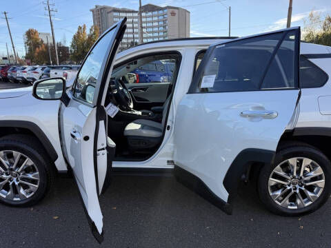 2025 Toyota RAV4 Limited