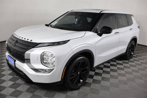 2022 Mitsubishi Outlander Black Edition