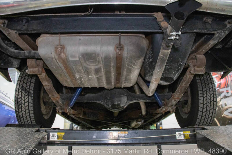 1951 Packard 200 Deluxe