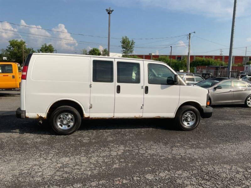 2009 Chevrolet Express 2500