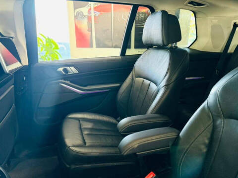 2019 BMW X7 xDrive50i