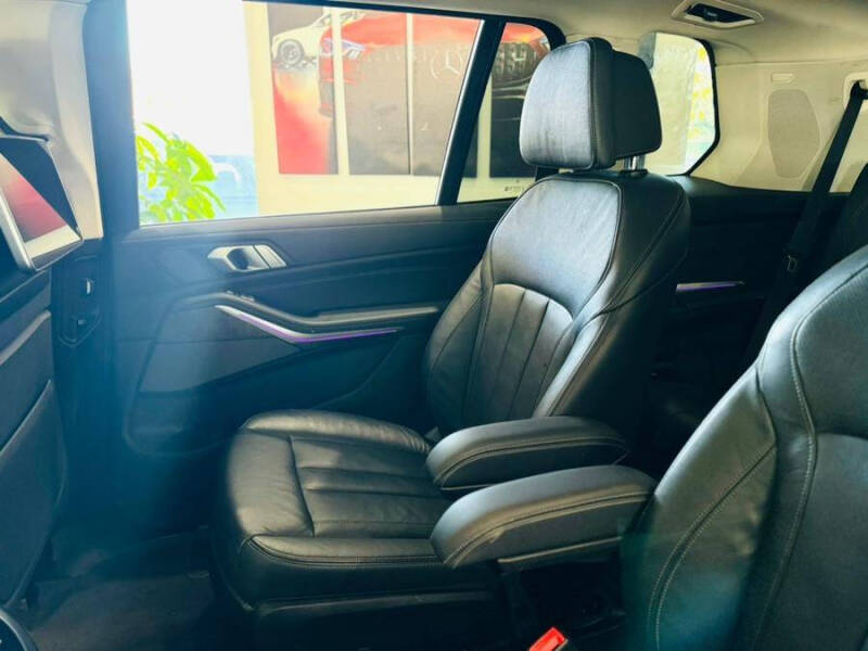 2019 BMW X7 xDrive50i