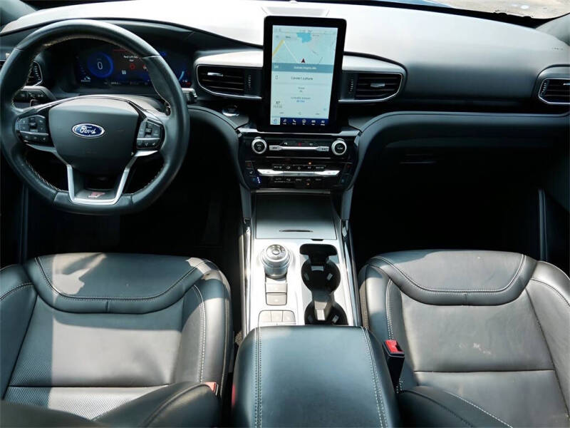 2022 Ford Explorer ST