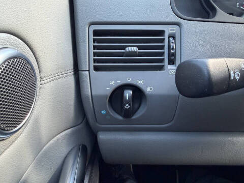 2005 Chrysler Crossfire Limited