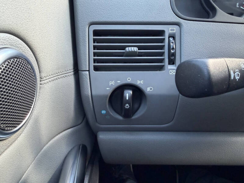 2005 Chrysler Crossfire Limited