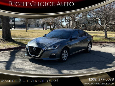 2019 Nissan Altima for sale at Right Choice Auto in Boise ID