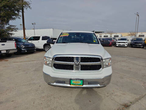 2023 RAM 1500 Classic SLT