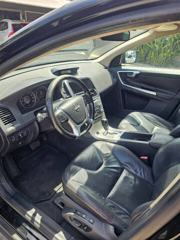 2011 Volvo XC60 3.2
