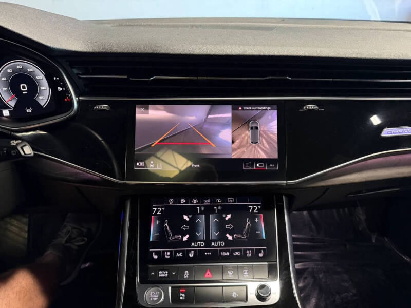 2019 Audi Q8 quattro Premium Plus 55 TFSI