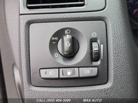 2011 Volvo C30 T5 R-Design