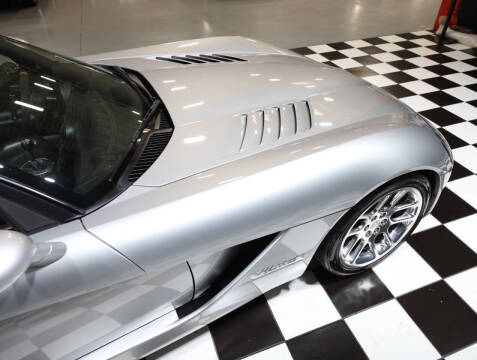 2004 Dodge Viper SRT-10