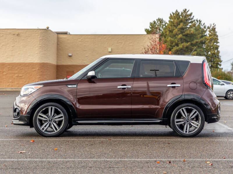 2017 Kia Soul +