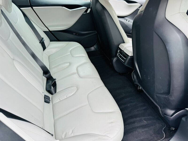 2014 Tesla Model S P85