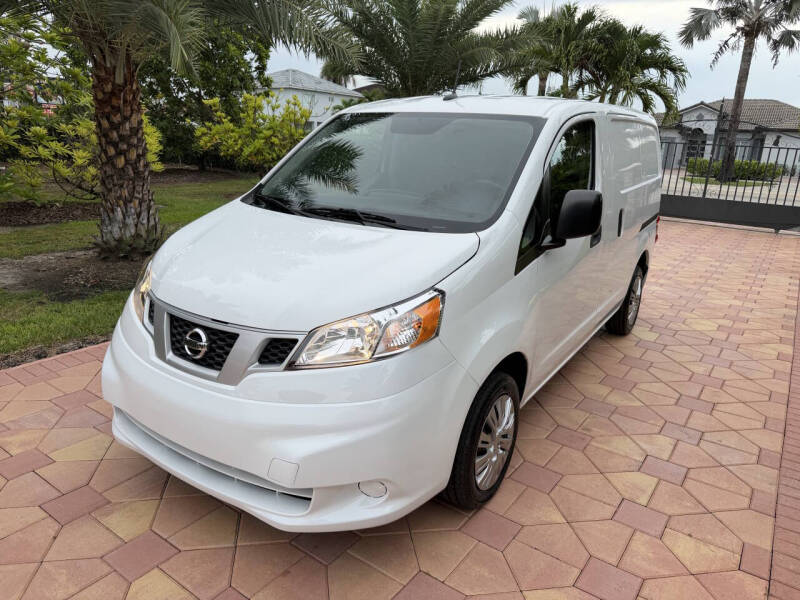 2020 Nissan NV200 SV