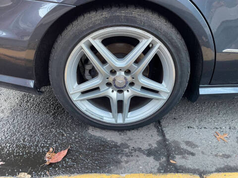 2011 Mercedes-Benz E-Class