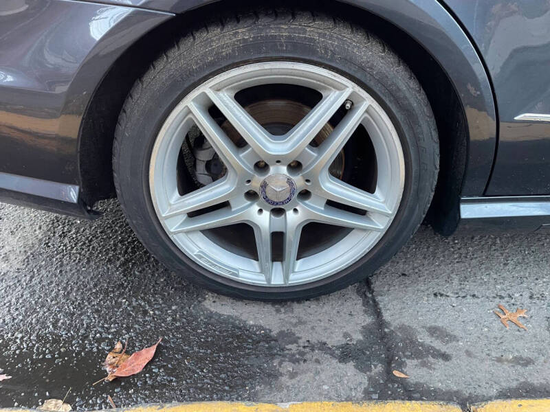 2011 Mercedes-Benz E-Class