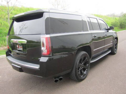 2017 GMC Yukon XL Denali