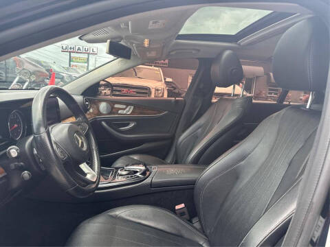 2018 Mercedes-Benz E-Class E 300