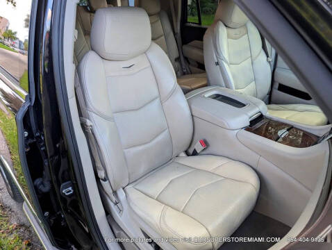 2015 Cadillac Escalade Luxury