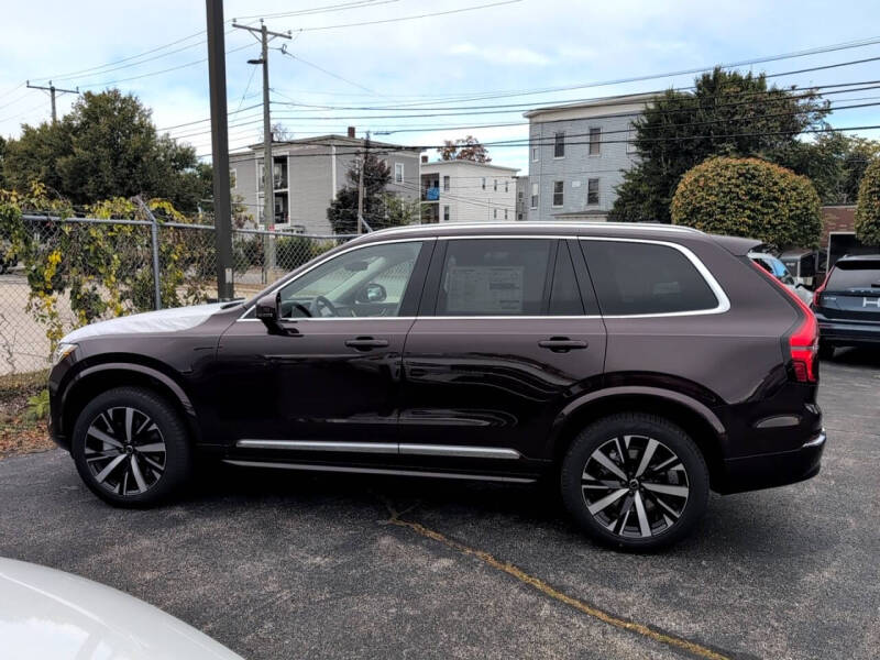 2026 Volvo XC90 B5 Core
