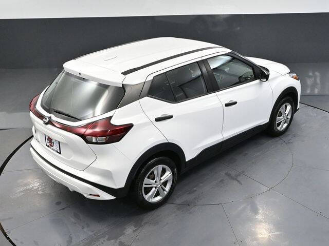 2022 Nissan Kicks S