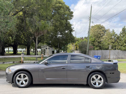 2014 Dodge Charger SE