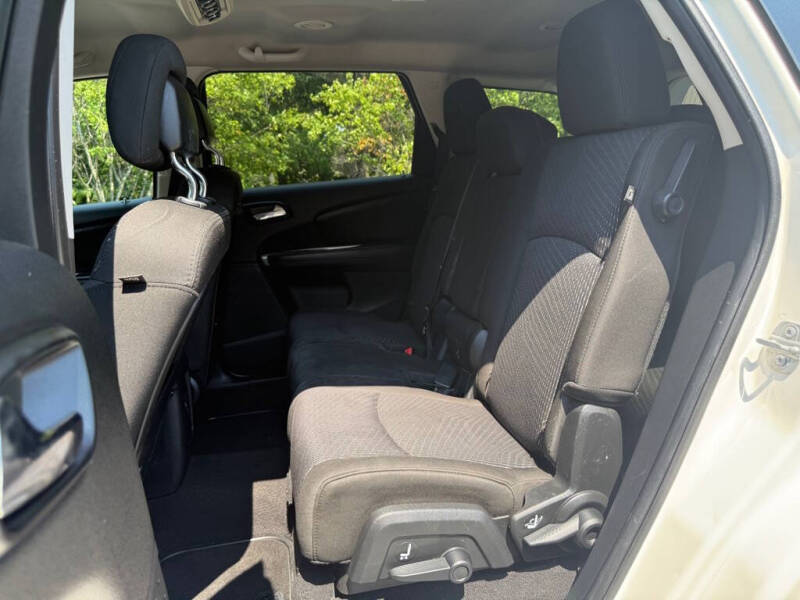 2019 Dodge Journey SE