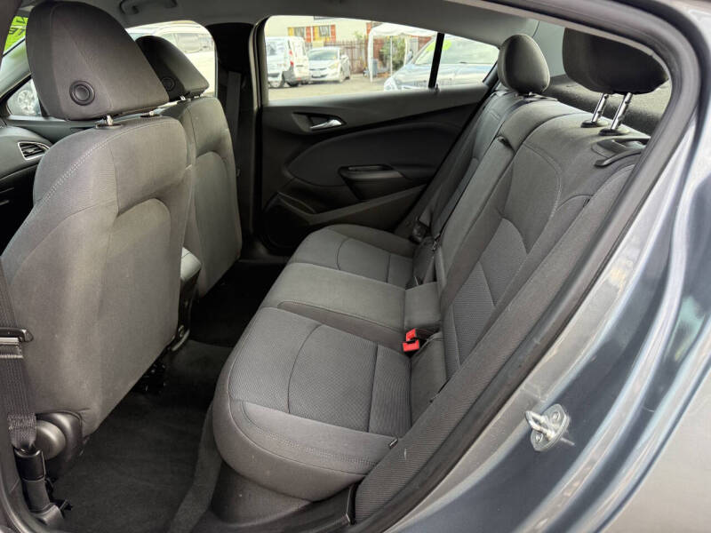 2019 Chevrolet Cruze LT