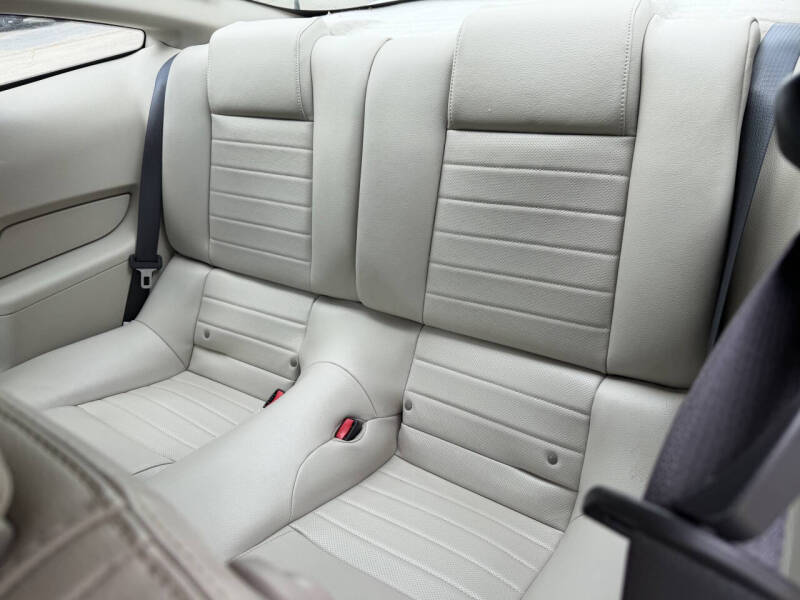 2010 Ford Mustang