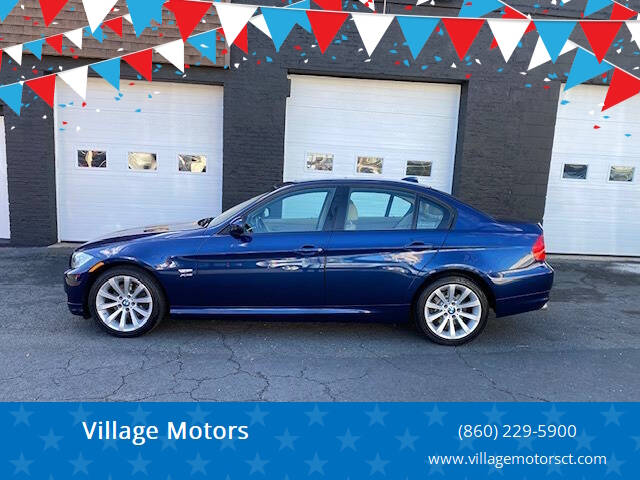 2011 BMW 3 Series 328i's photo