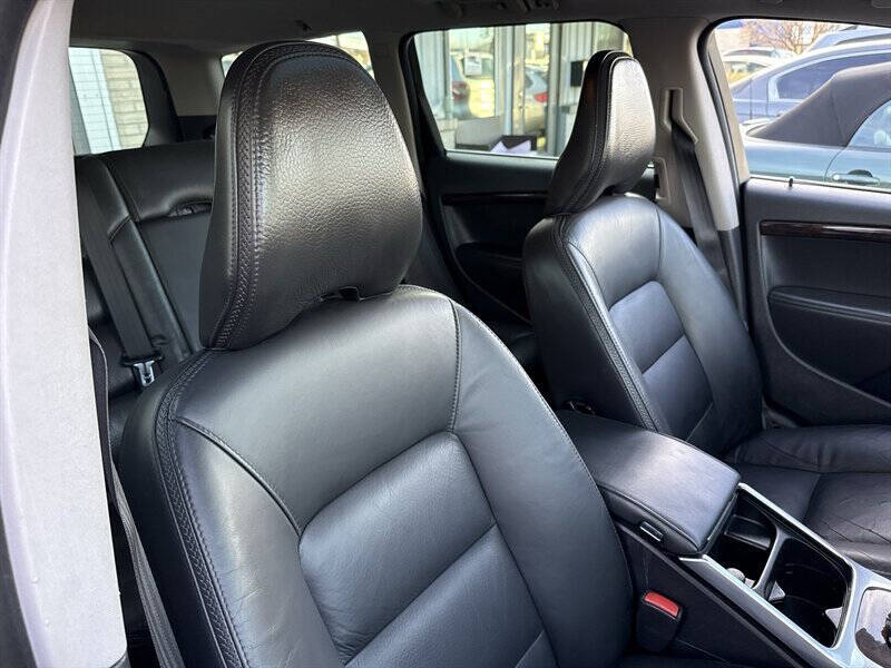 2013 Volvo XC70 T6 Premier Plus