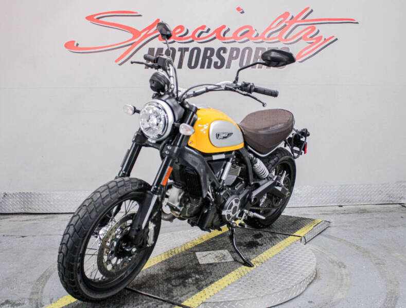 2015 Ducati Scrambler Icon
