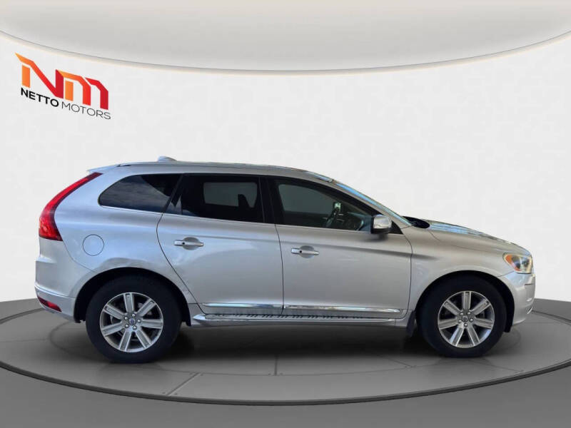 2016 Volvo XC60 T6 Drive-E