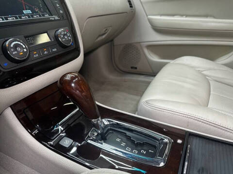 2011 Cadillac DTS Premium Collection