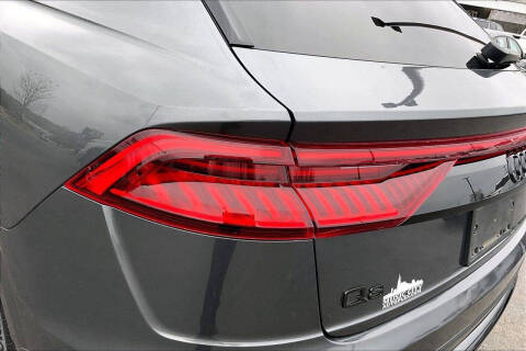 2020 Audi Q8 quattro Premium Plus 55 TFSI
