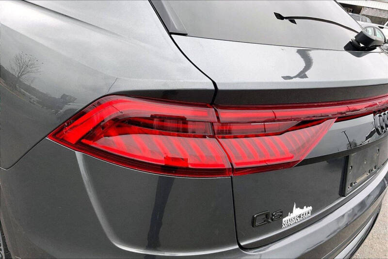 2020 Audi Q8 quattro Premium Plus 55 TFSI