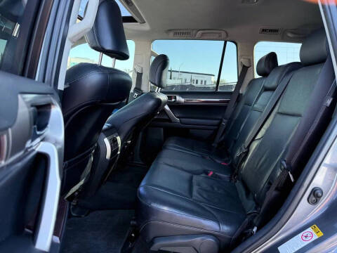 2017 Lexus GX 460