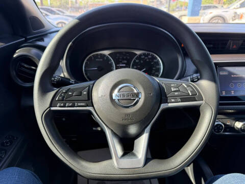 2020 Nissan Kicks S