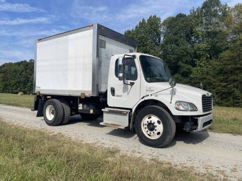 2014 Freightliner M2 106