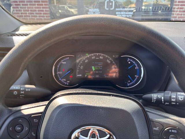 2023 Toyota RAV4 Hybrid XLE