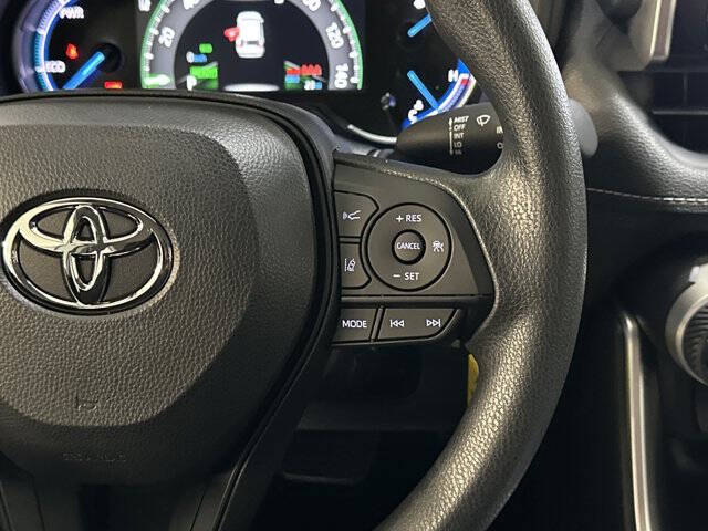 2025 Toyota RAV4 Hybrid LE